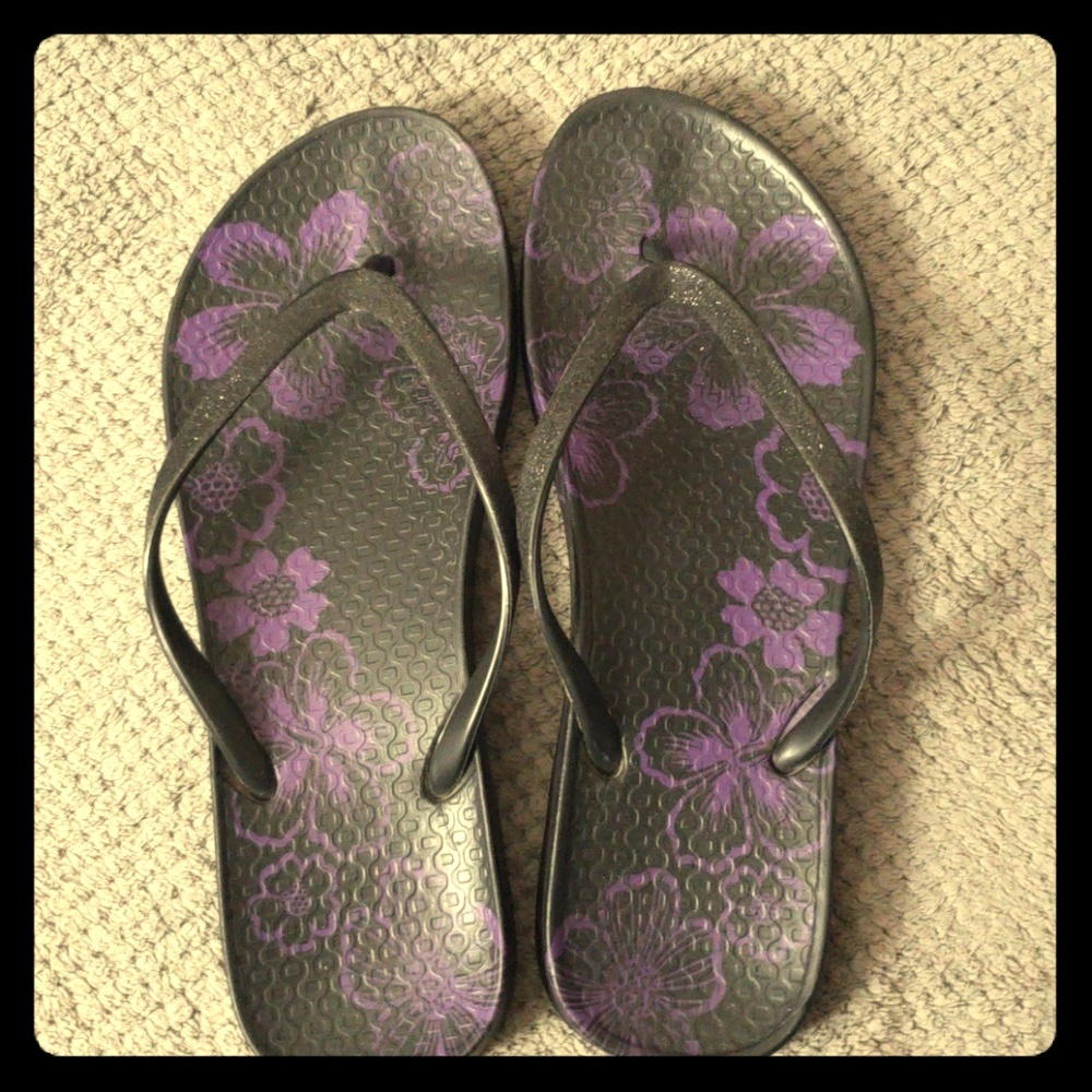 Flip flop sandals